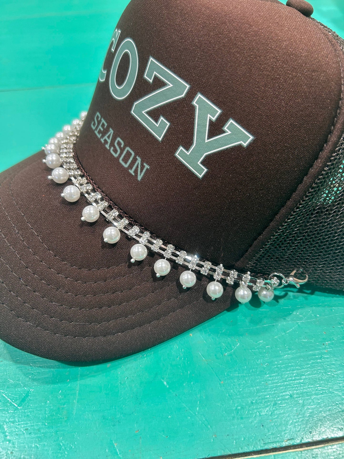 Rhinestone Pearl Trucker Hat Chain