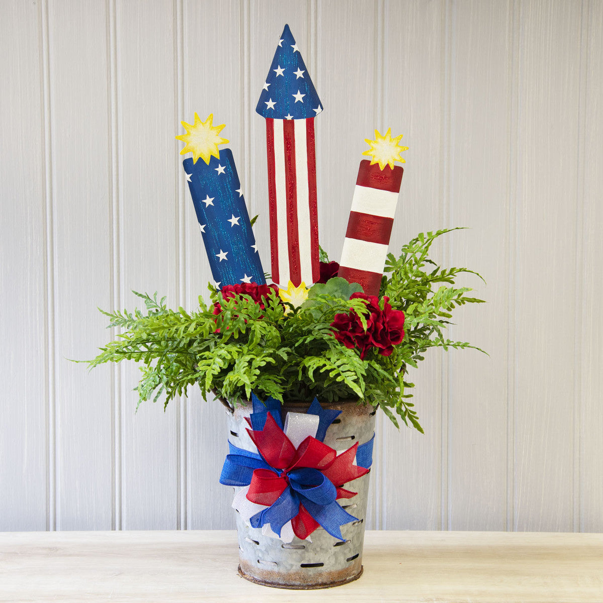 The Round Top Collection - Firecracker Set of 3