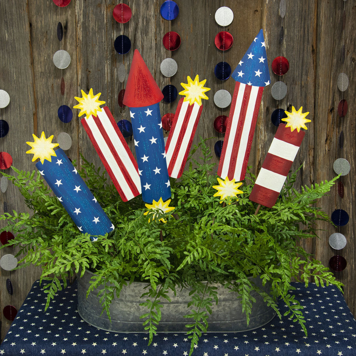 The Round Top Collection - Firecracker Set of 3