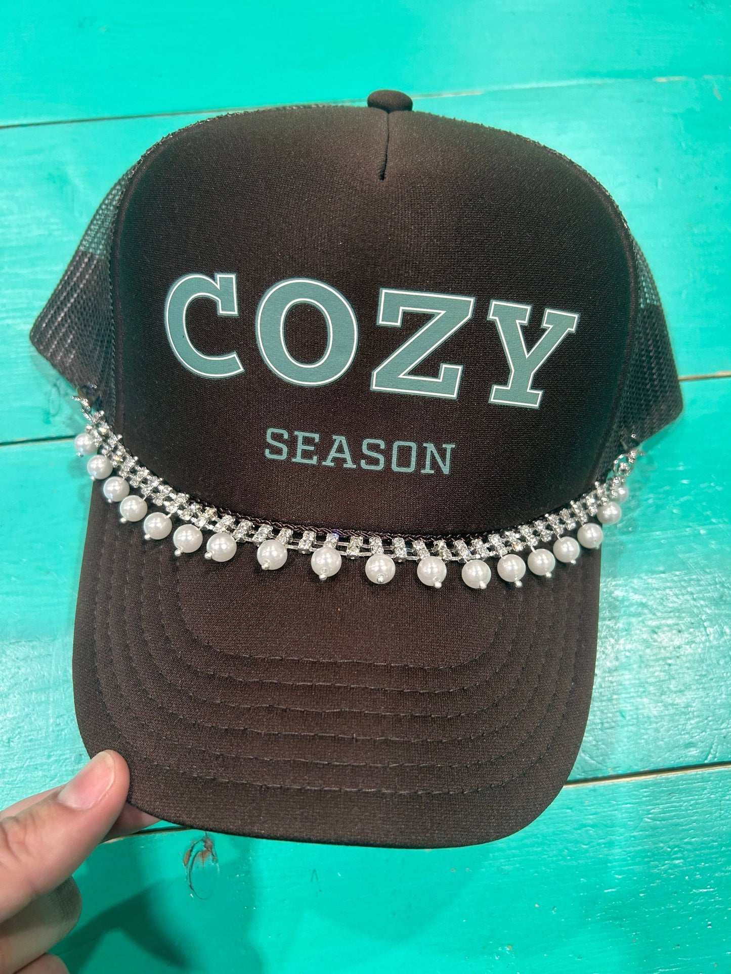 Rhinestone Pearl Trucker Hat Chain