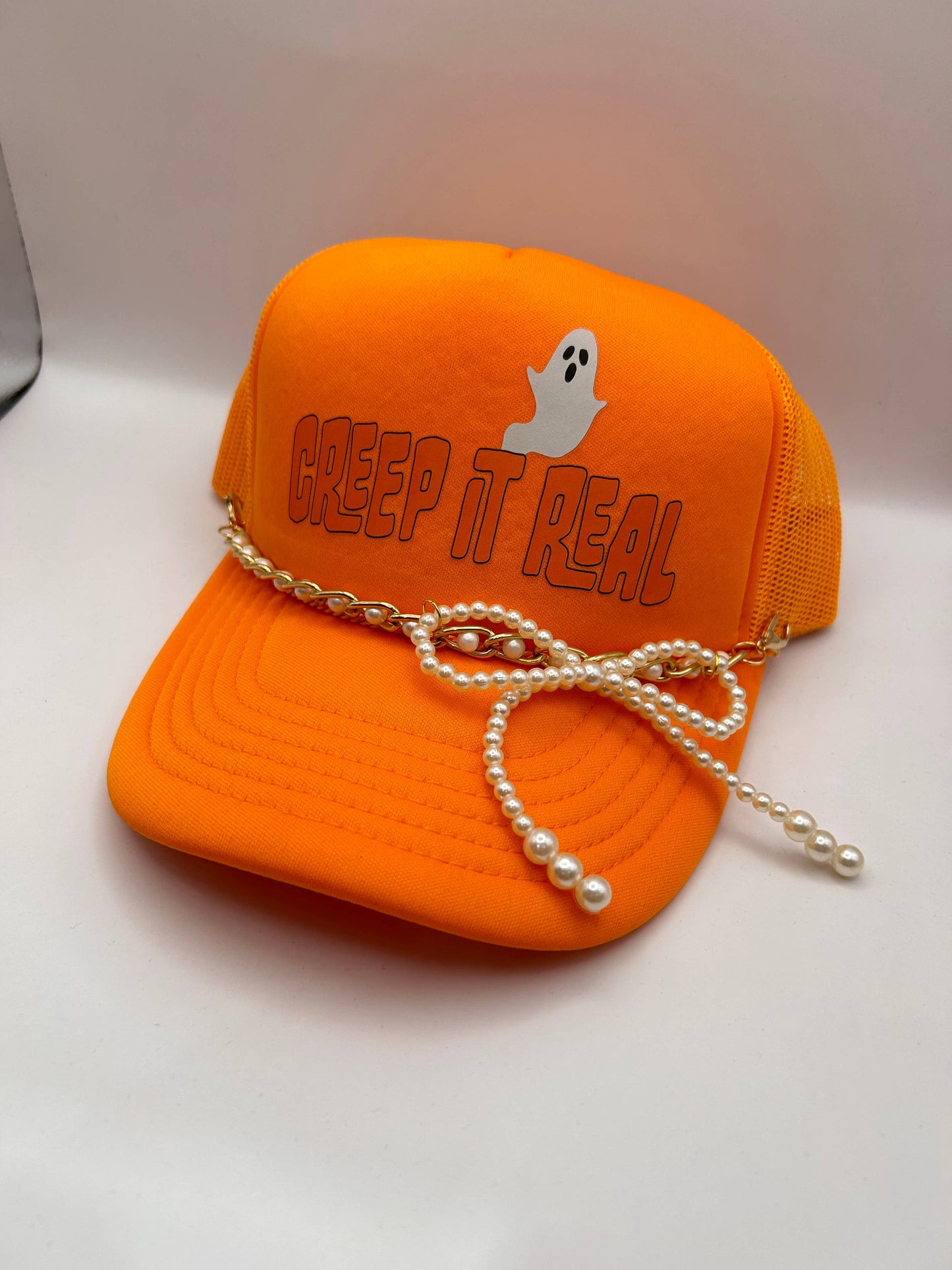 Pearl Bow Trucker Chain